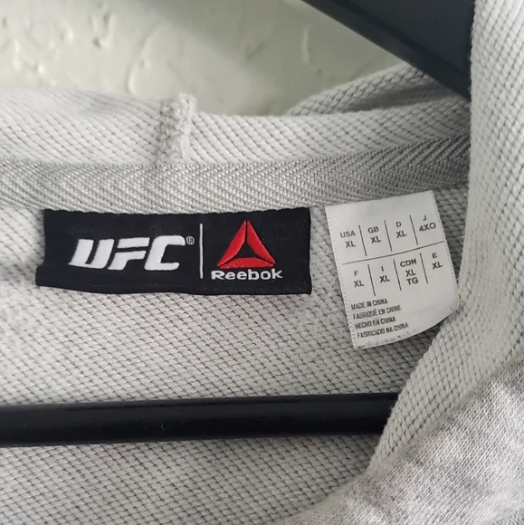 UFC Reebok Pullover - Picture 6 of 8